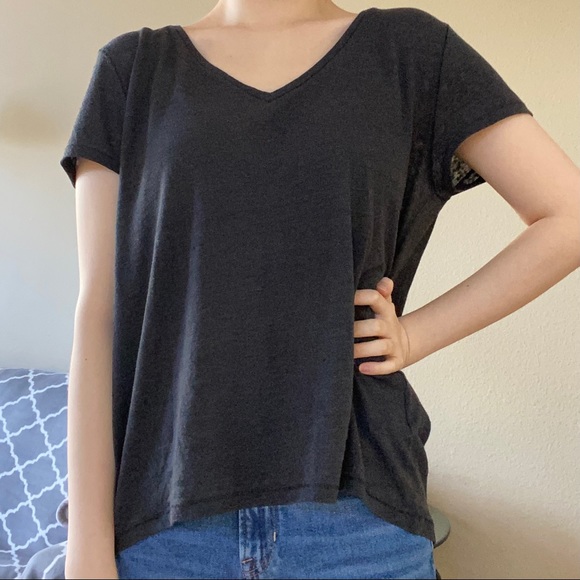 Black basic tee - Picture 2 of 5